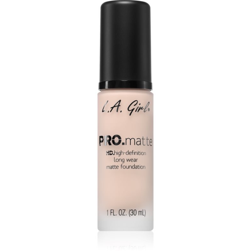 L.A. Girl Cosmetics PRO. Matte HD dlouhotrvající make-up s matným efektem odstín Ivory 30 ml - parfo.cz